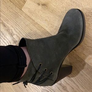 Fiorentini and Baker suede bootie 38 Platform